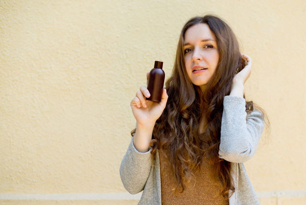 How To Make Hair Silky And Shiny Using 8 Simple And Natural Tips